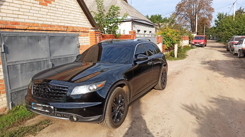Infiniti FX Darth Vader 2