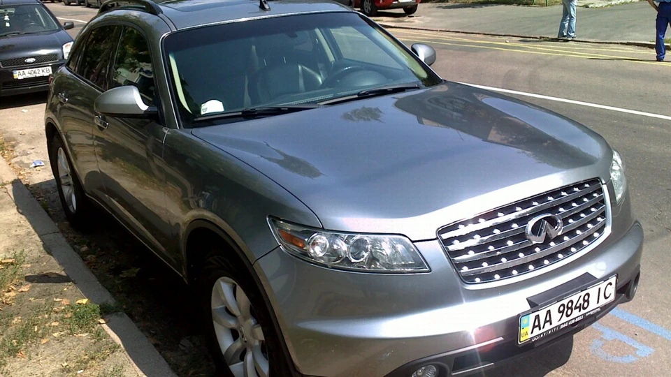 Infiniti FX Зухвалий ВИПУСКник 2