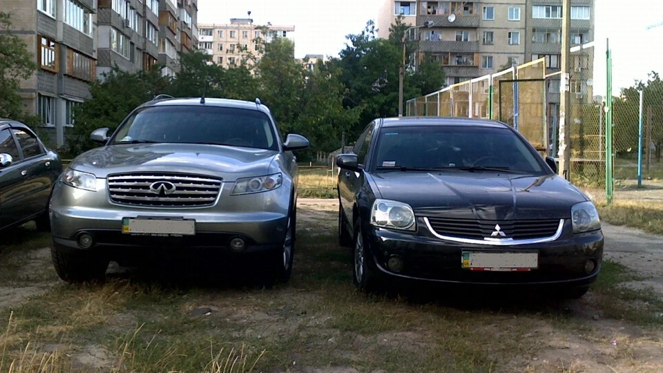 Infiniti FX Зухвалий ВИПУСКник 4