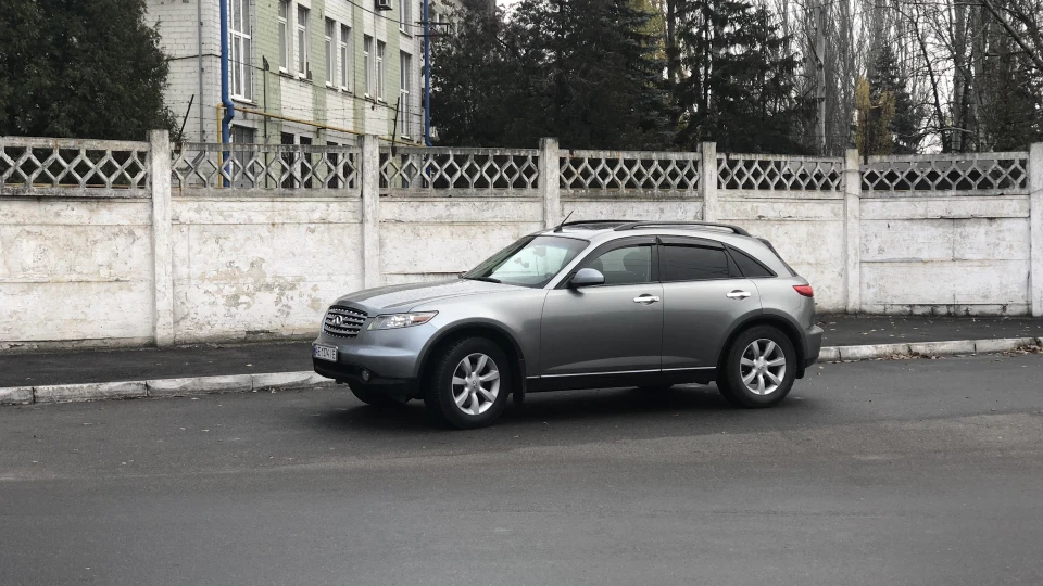 Infiniti FX finik 3