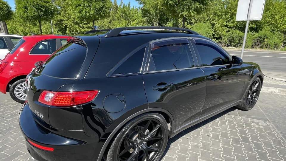 Infiniti FX Фіона на r22 ковзанках 4