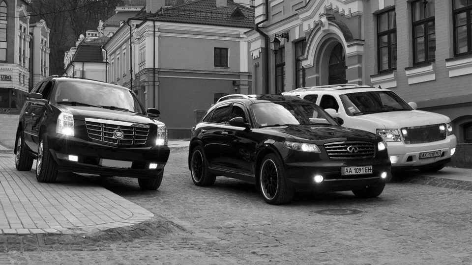 Infiniti FX муррррчащий -) 3