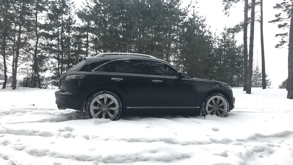 Infiniti FX ORJEUNESSE III 5