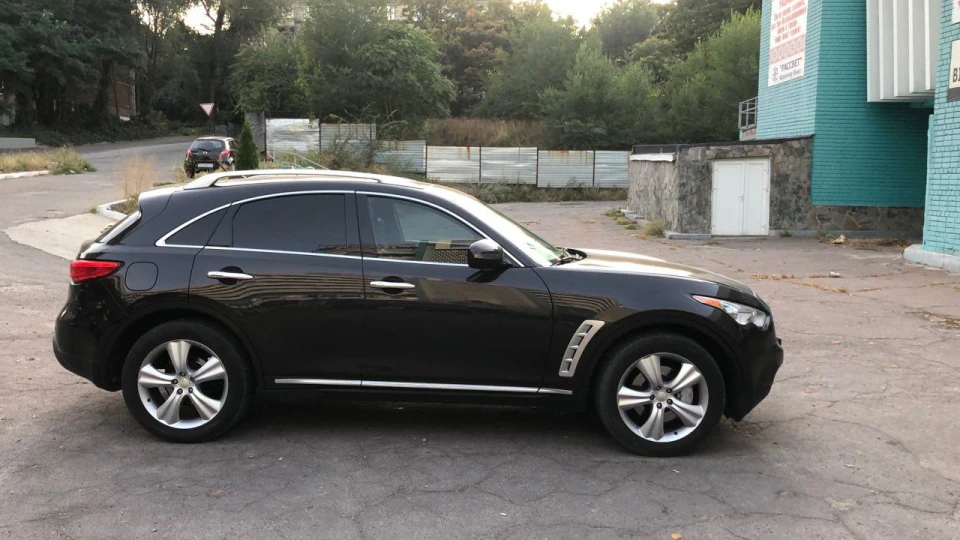 Infiniti FX Rocket Edition 2