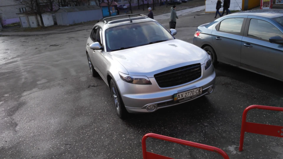 Infiniti FX Silver FX 5