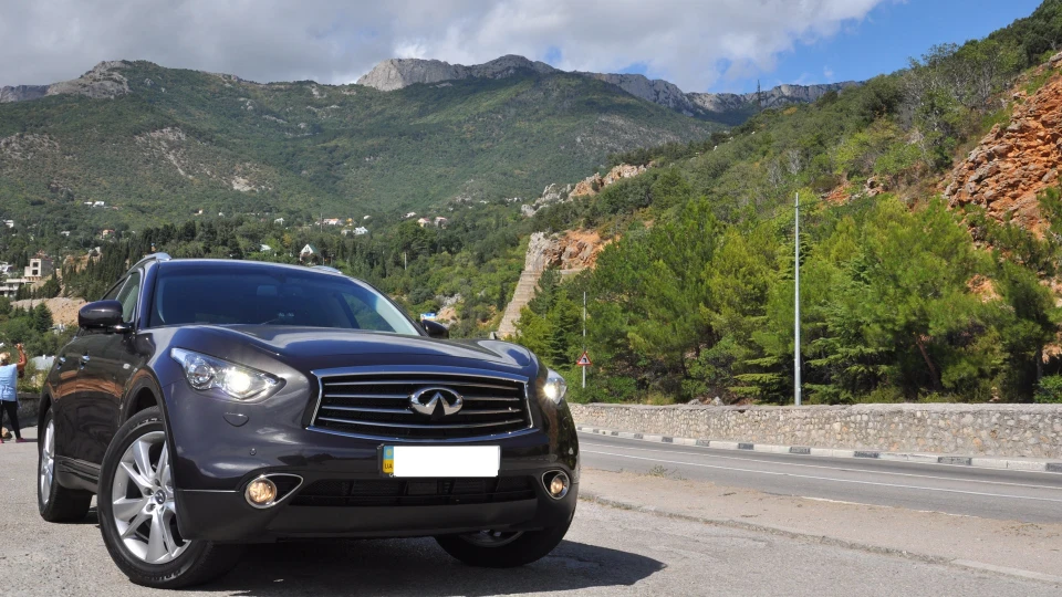 Infiniti FX Хамелеон 2