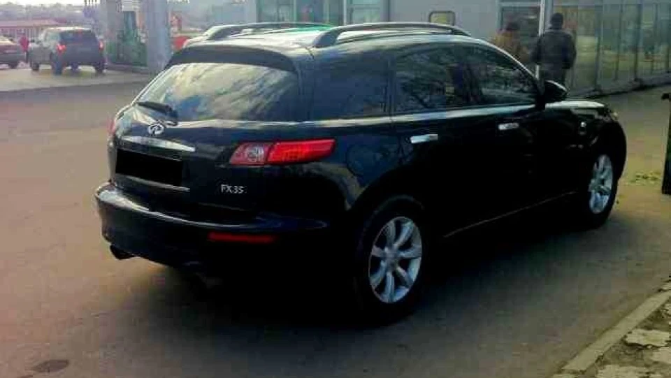 Infiniti FX Хижак 2