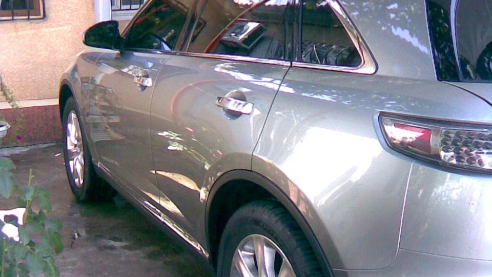 Infiniti FX ЖАБА 2