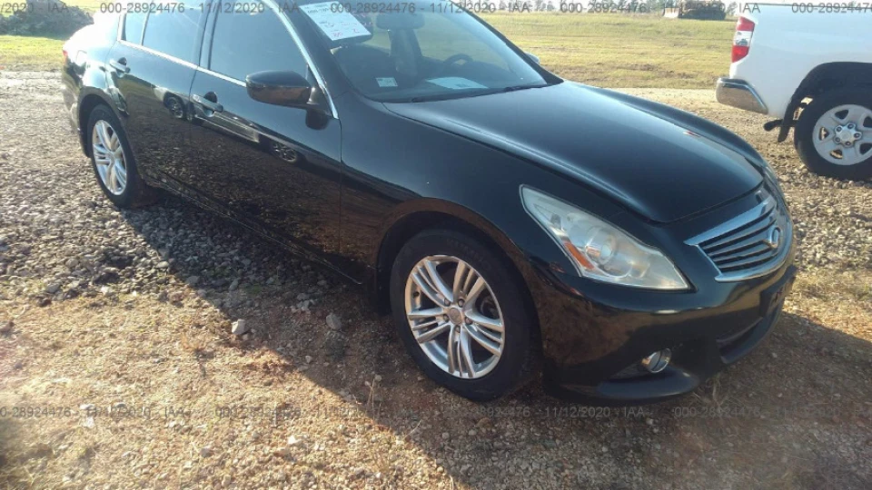 Infiniti G25 2