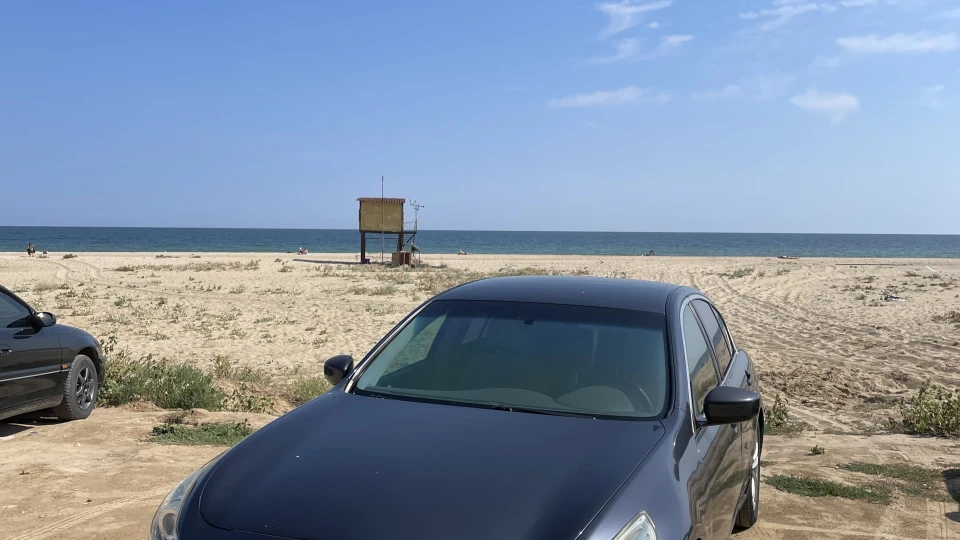 Infiniti G25 2