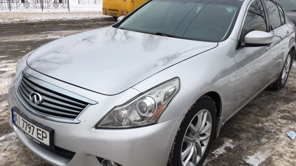 Infiniti G25