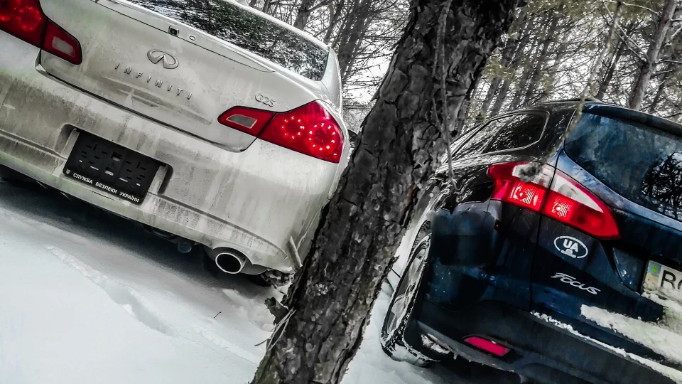 Infiniti G25 3