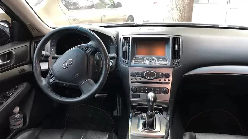 Infiniti G25