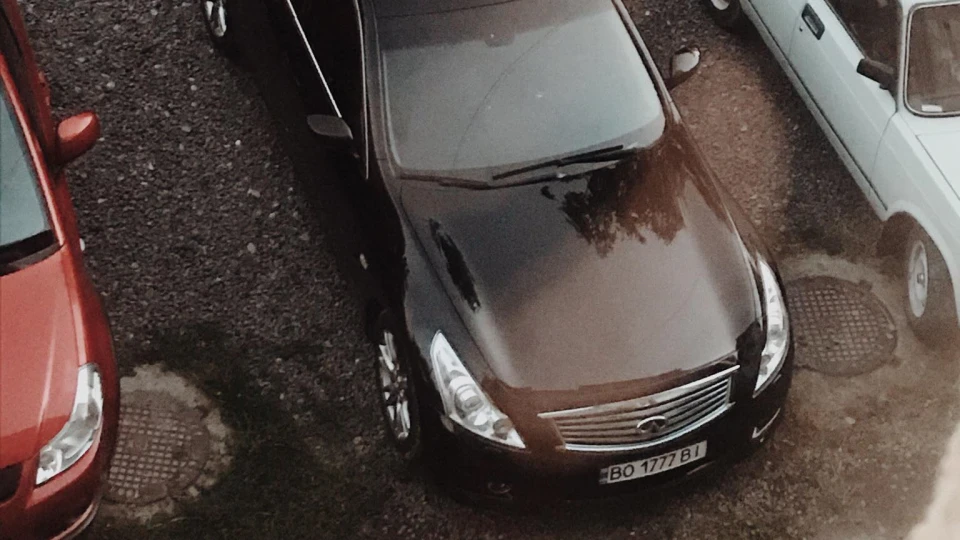 Infiniti G25 5