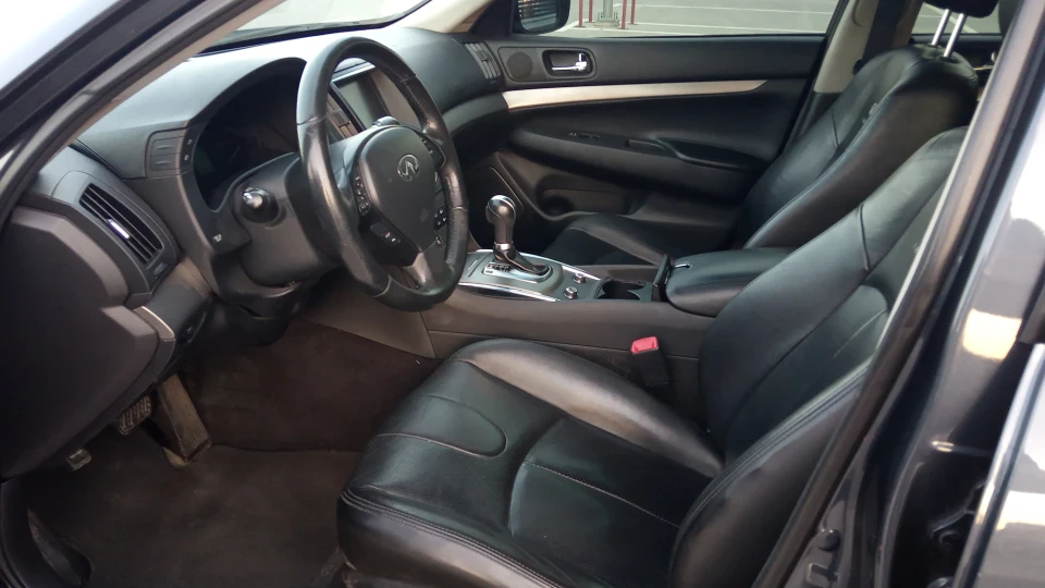 Infiniti G25 2.5L 222л.с. 3