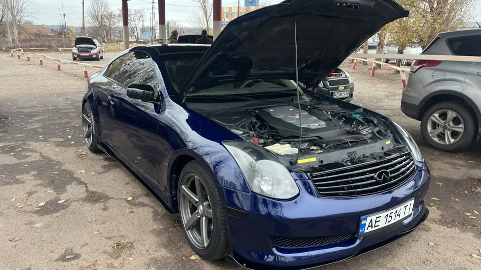 Infiniti G35 Coupe 2