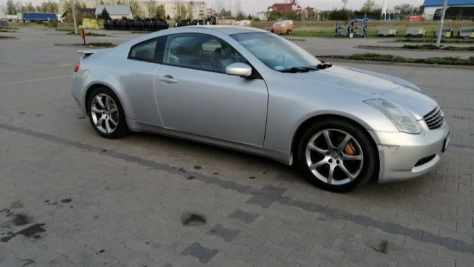 Infiniti G35 Coupe 2