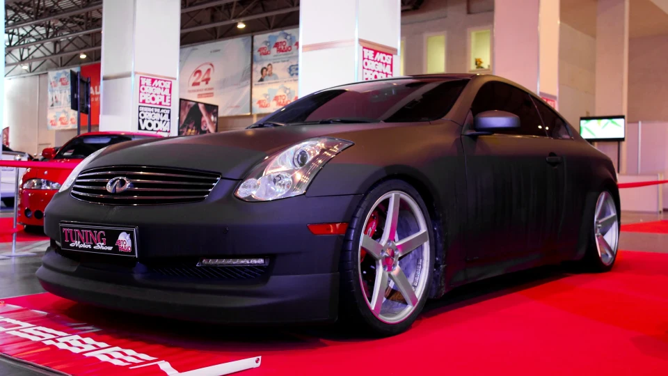 Infiniti G35 Coupe Матова 4