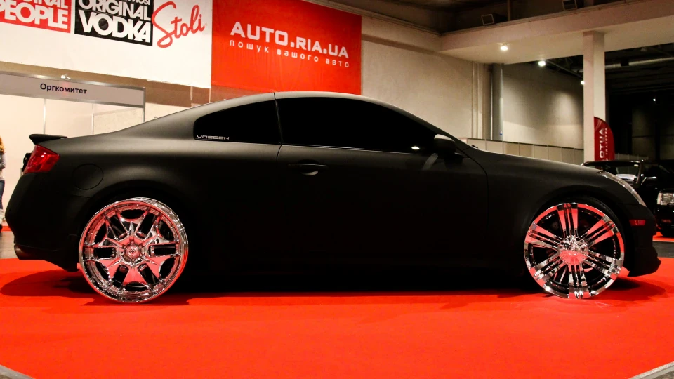 Infiniti G35 Coupe Матова 5