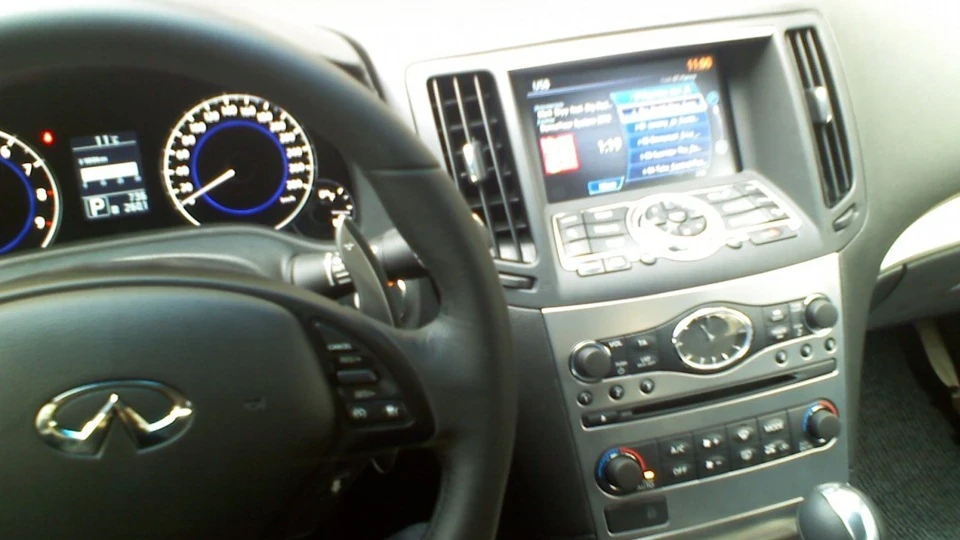Infiniti G35 Sedan 25 Hi-Tech 2