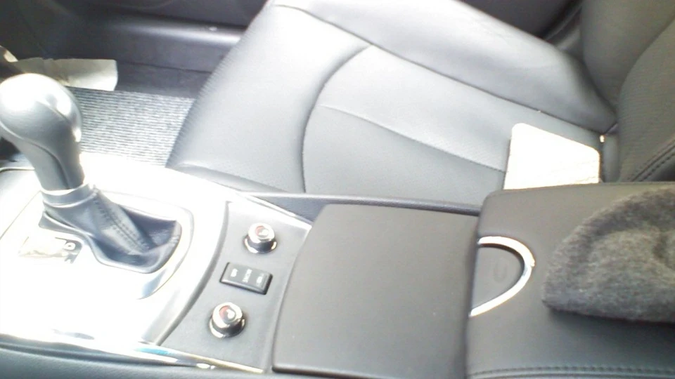 Infiniti G35 Sedan 25 Hi-Tech 4