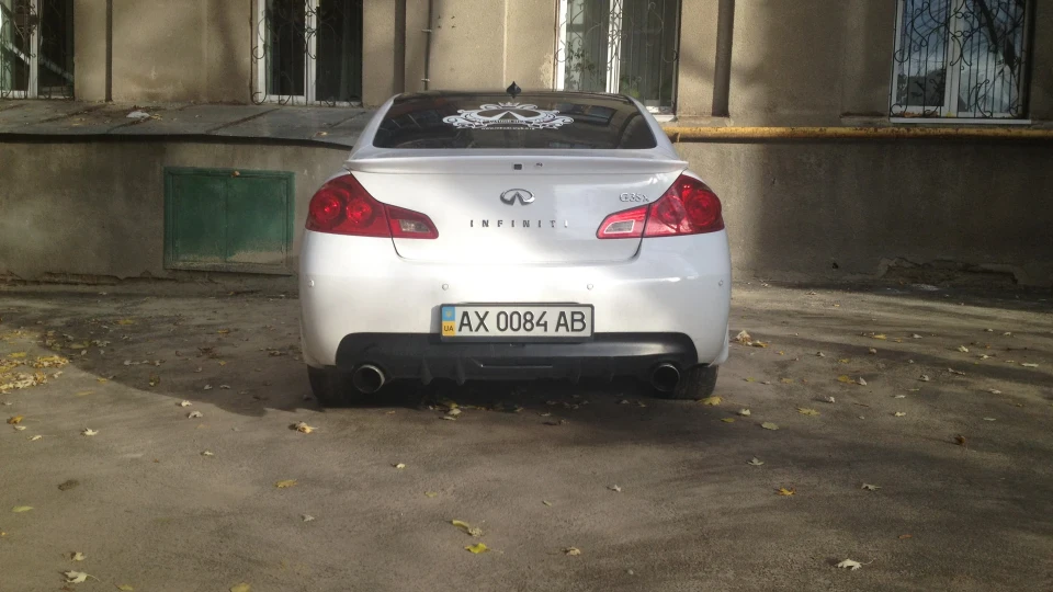 Infiniti G35 Sedan 35xS 3