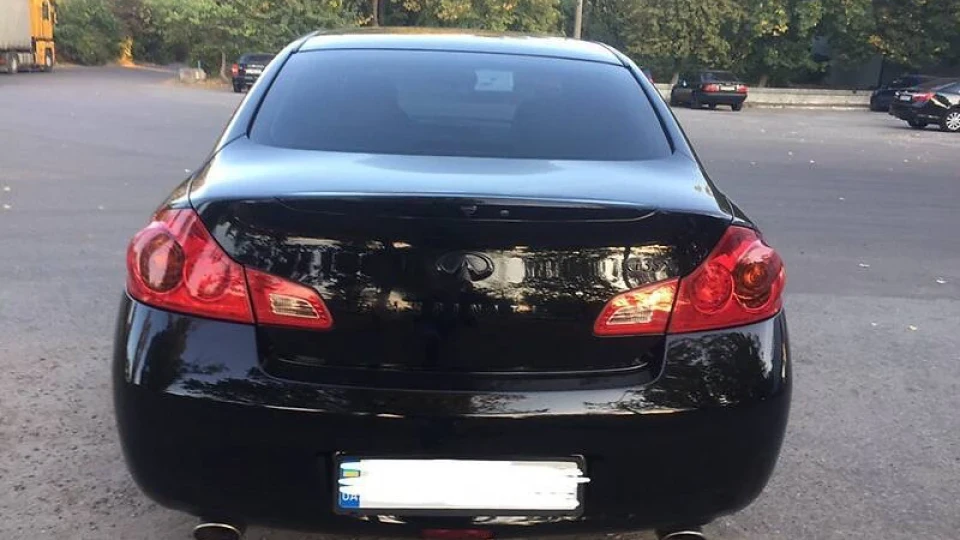 Infiniti G35 Sedan Японці роблять речі