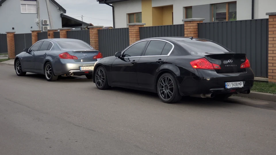 Infiniti G35 Sedan USA, Stillen 2