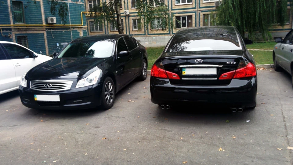 Infiniti G35 Sedan x 2