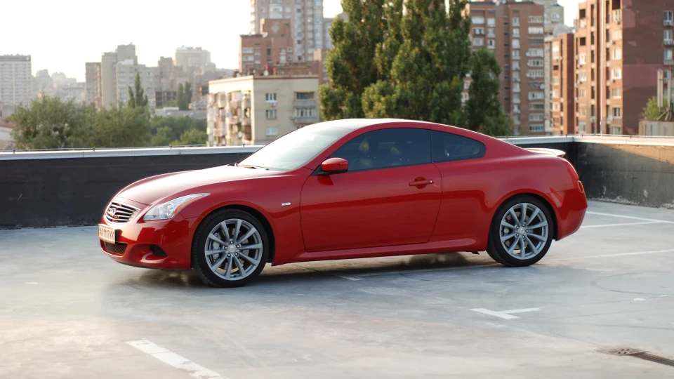 Infiniti G37 Coupe