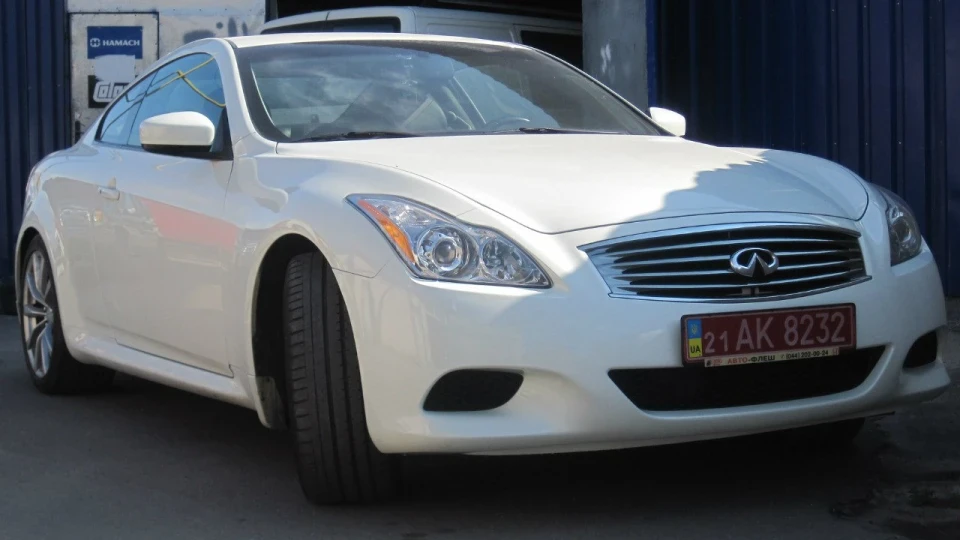 Infiniti G37 Coupe 3-х шаровий перламутр