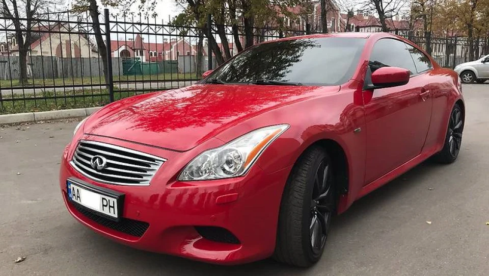 Infiniti G37 Coupe Феррарі для бідних 2