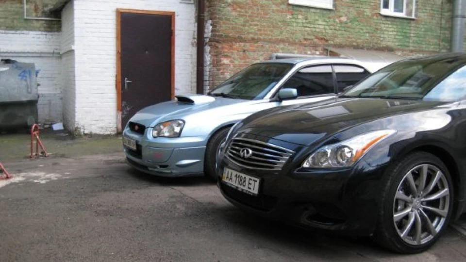 Infiniti G37 Coupe S my anticrisis car) 3