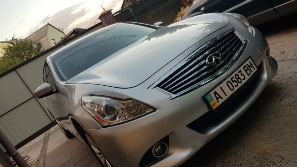 Infiniti G37 Sedan