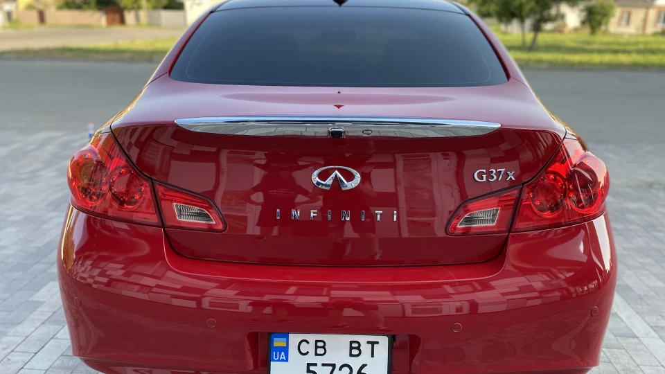 Infiniti G37 Sedan 3,7X 3