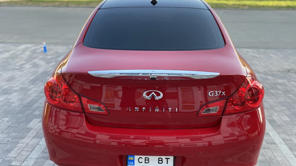 Infiniti G37 Sedan 3,7X 4
