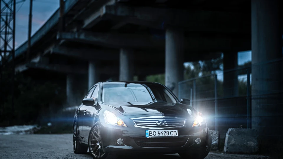 Infiniti G37 Sedan Black Messiah