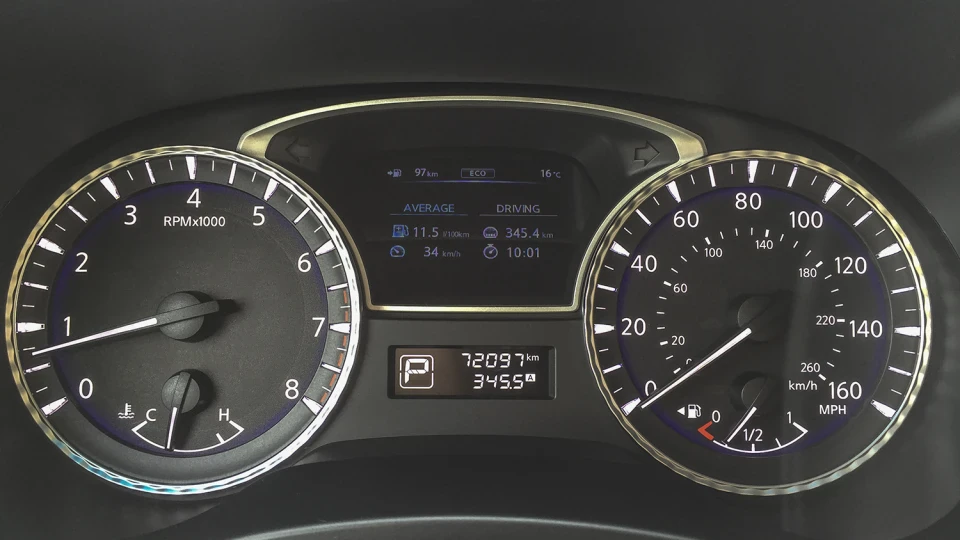 Infiniti JX 35 4