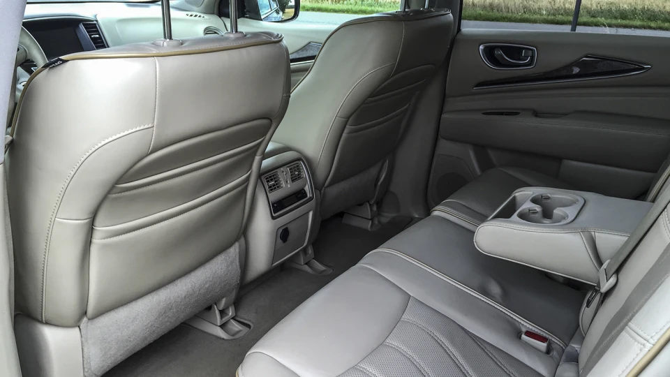 Infiniti JX 35 5