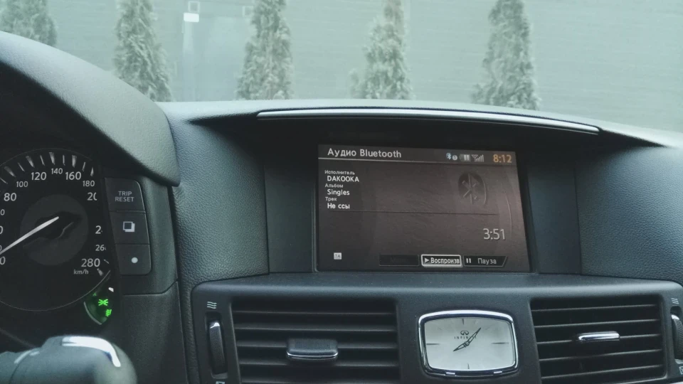 Infiniti M 2