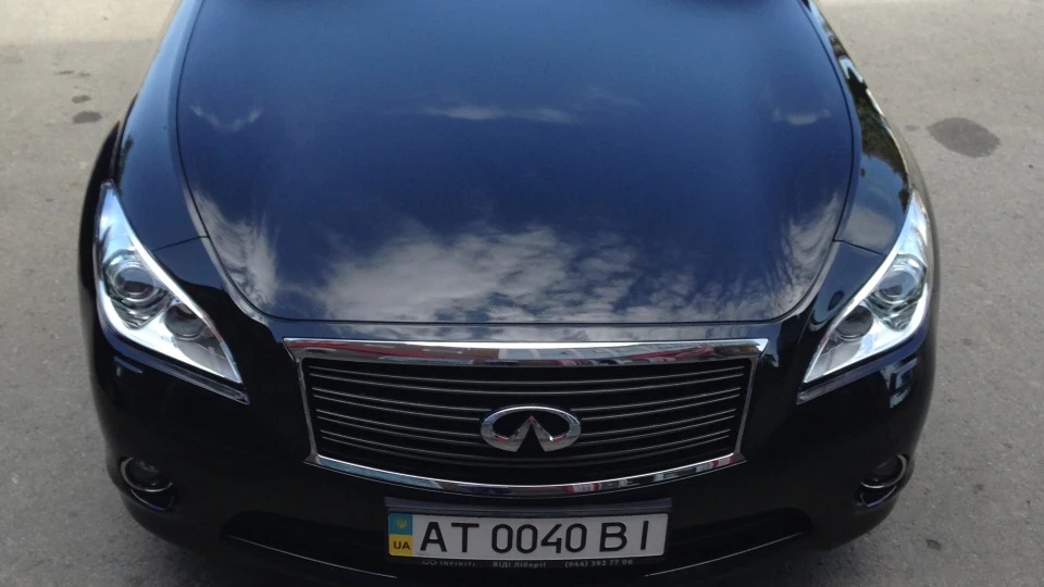 Infiniti M 2