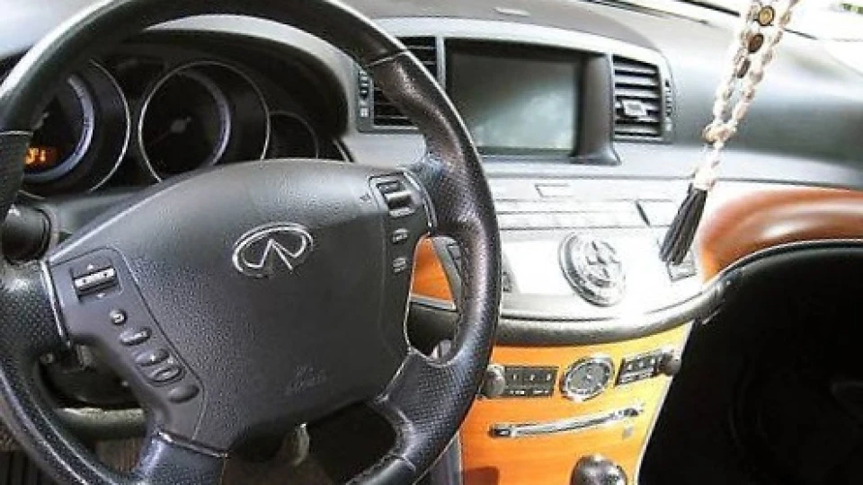 Infiniti M 3,5 повний привід 2