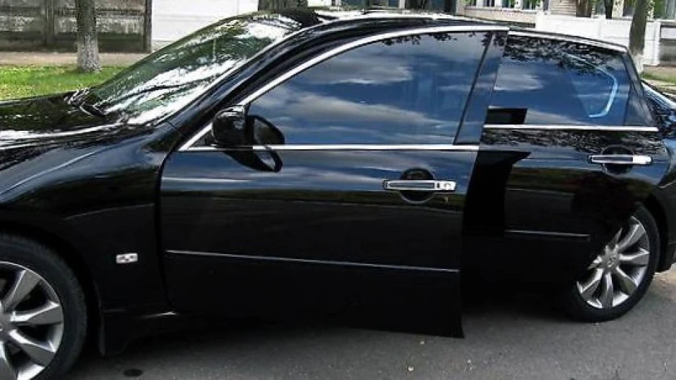 Infiniti M 3,5 повний привід 3