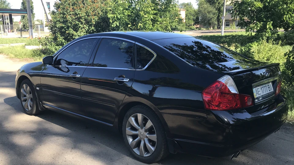 Infiniti M 3,5 повний привід 5