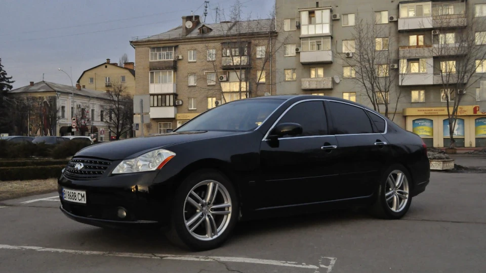 Infiniti M Flashback