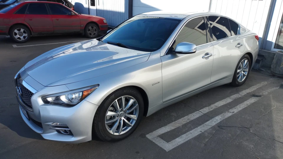Infiniti Q50 Hybrid Finik 2