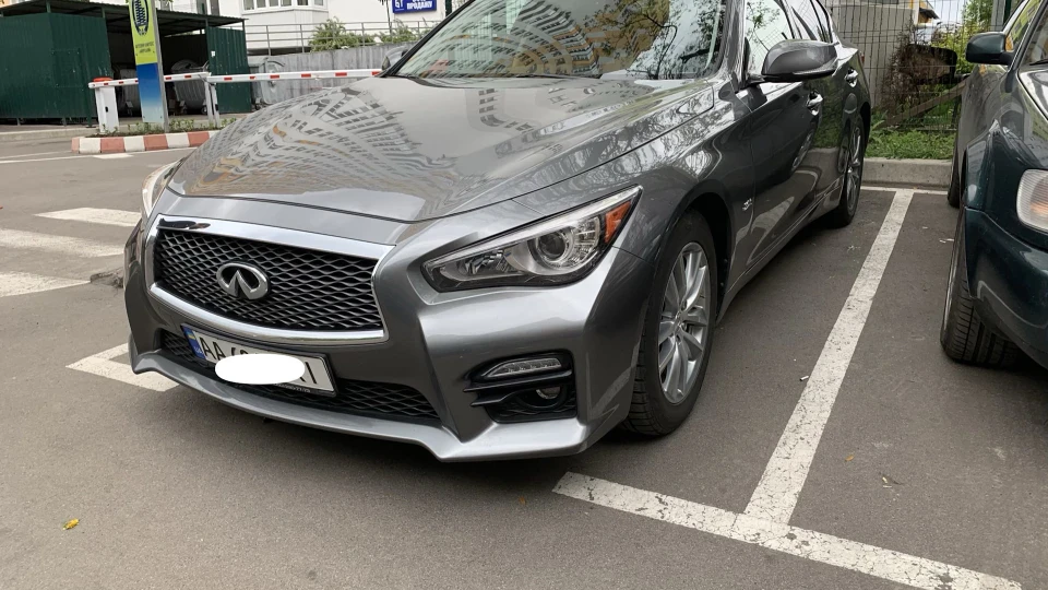 Infiniti Q50