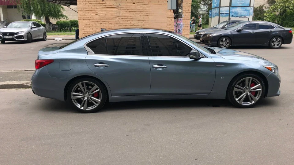Infiniti Q50