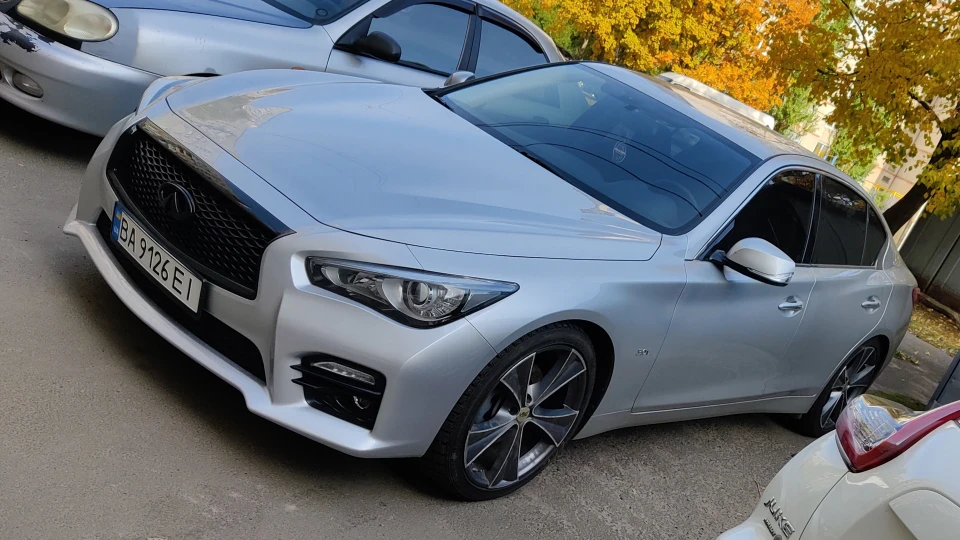 Infiniti Q50 3.0t