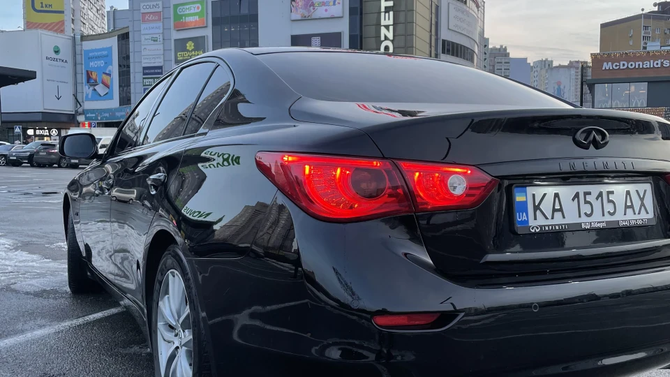Infiniti Q50 дизель в антихромі 4